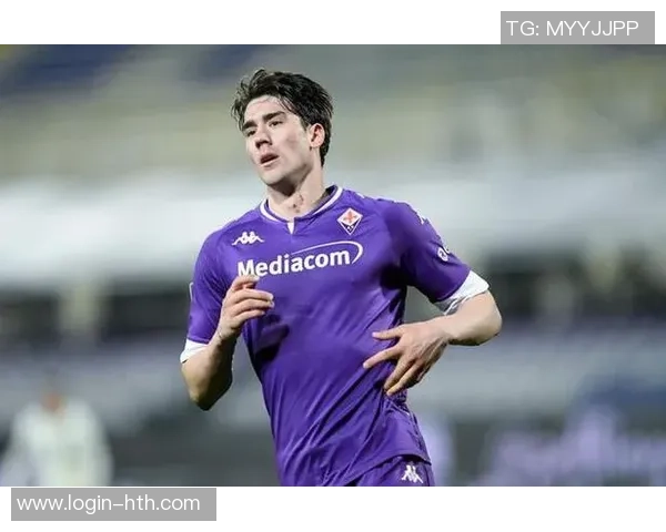 弗拉霍维奇的崛起与未来展望：如何成为足坛新星的领军人物